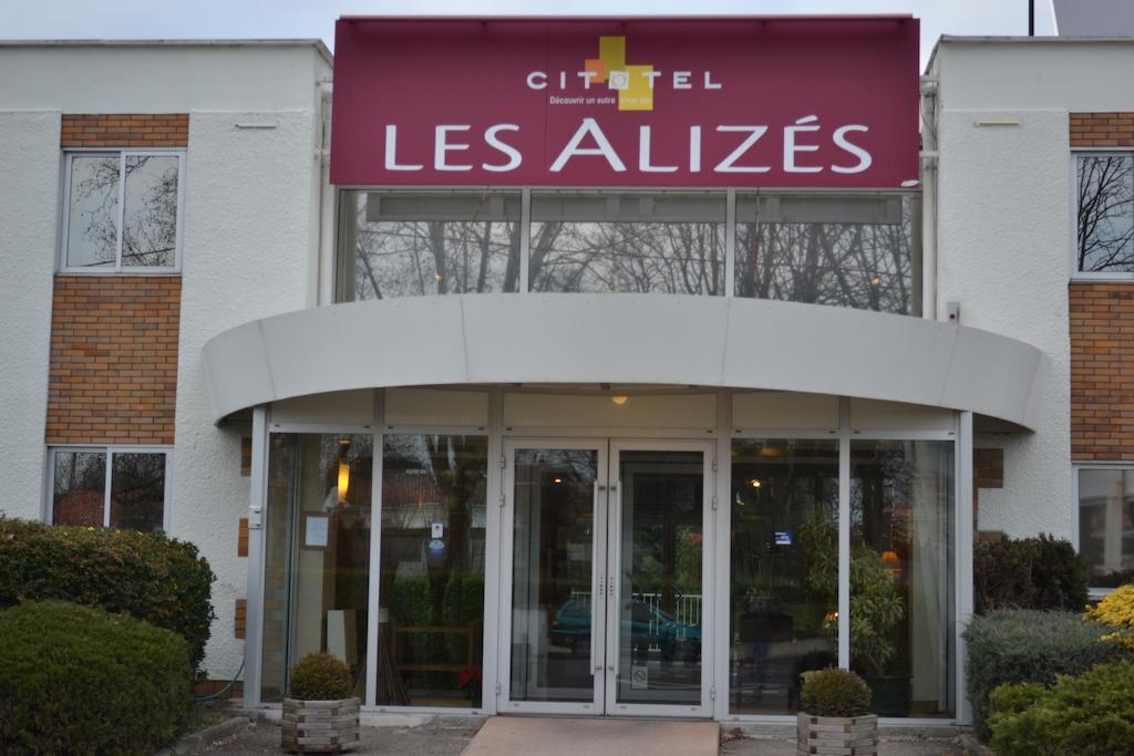 Citotel Hotel Les Alizes エイジーヌ エクステリア 写真